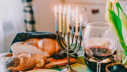 爱游戏娱乐-奥林匹克球场锻造不败金身！红狼主场风暴席卷亚平宁