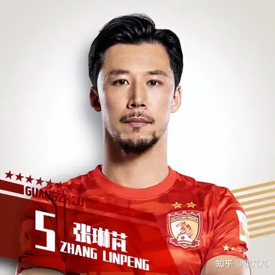 关于球队换帅,新教练上任即展现决心的信息 关于球队换帅,新教练上任即展现决心的信息