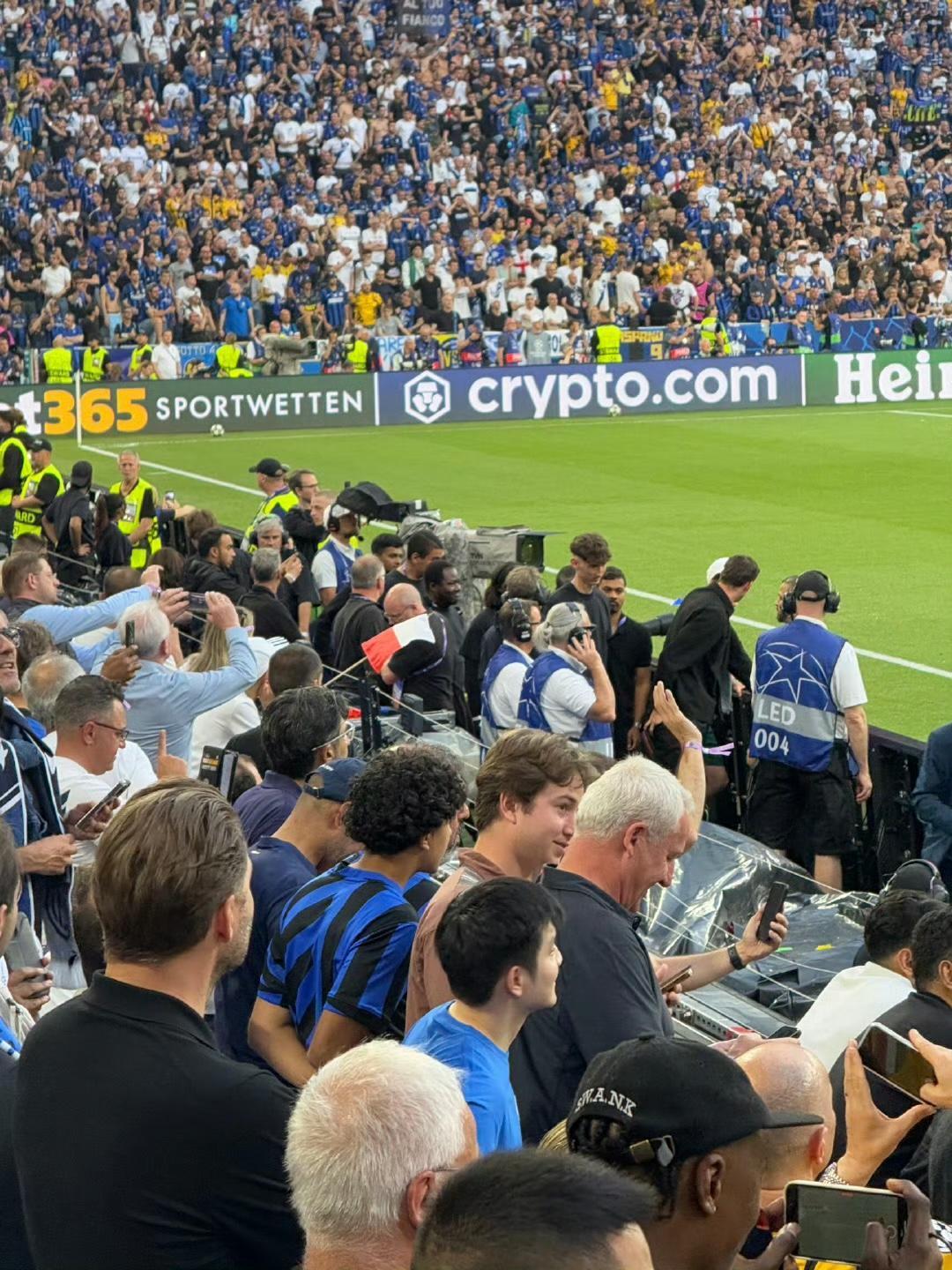 爱游戏在线-欧国联冠军悬念待解，球队全力以赴