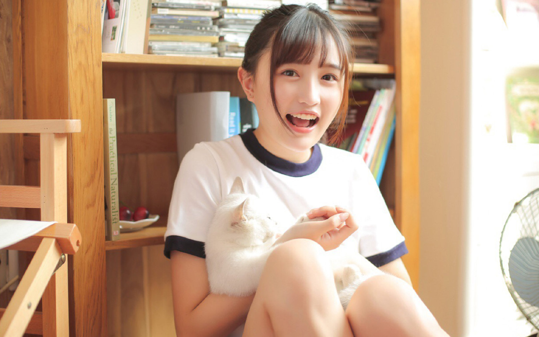 爱游戏娱乐-蒂亚戈世界杯前奏显锋芒，比利亚雷亚尔热身赛险胜日本，美加墨之旅现曙光