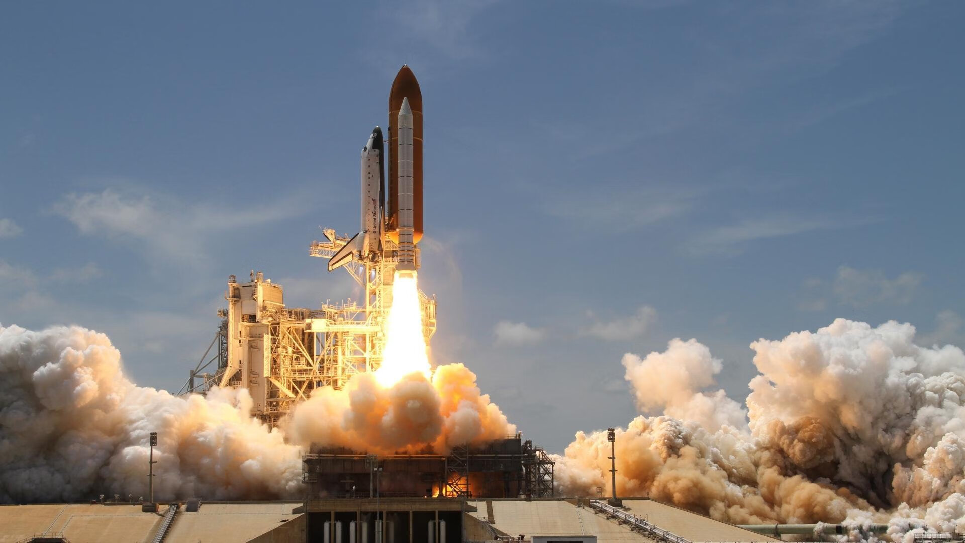 爱游戏APP-布克数据全面爆炸，掘金狂胜马刺，NBA赛场双星闪耀，激情燃爆冬日