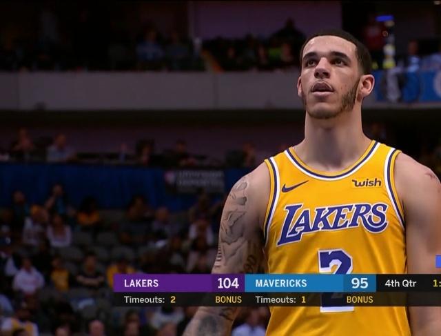 英格拉姆压制级发挥，独行侠逆转雷霆